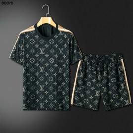 Picture of LV Shirt Pant Suits _SKULVM-3XL25mr0423130
